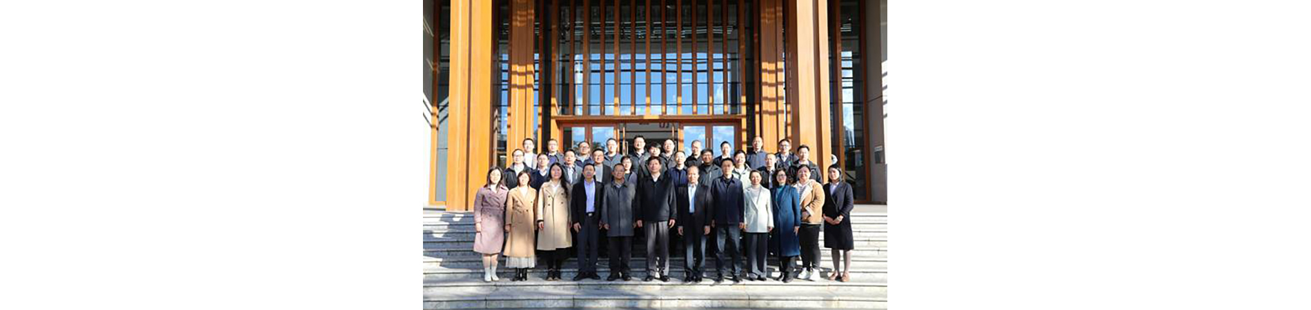 新利18信誉度怎么样社科联第二次代表大会暨二届一次会议顺利召开